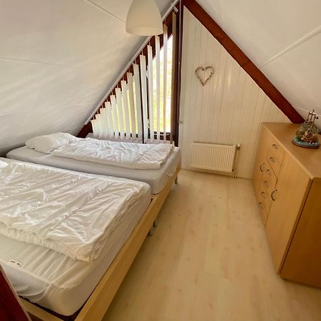 Noordzeehuisje Sint Maartensvlotbrug Экстерьер фото
